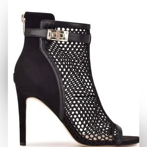 Stylish bootie!